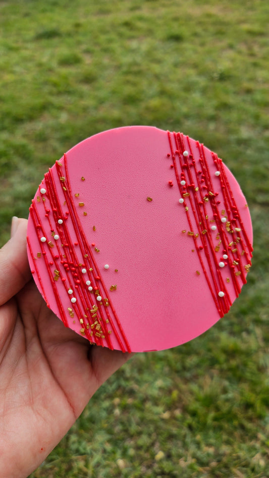 Two cookies. One love. 💘